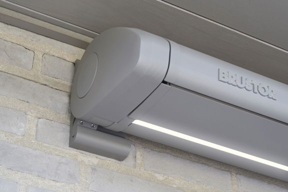 Brustor B50 XL Markise Großhandel